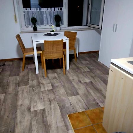 Ferien- Oder Monteurwohnung Stadtnah! Бад-Эйнхаузен Экстерьер фото