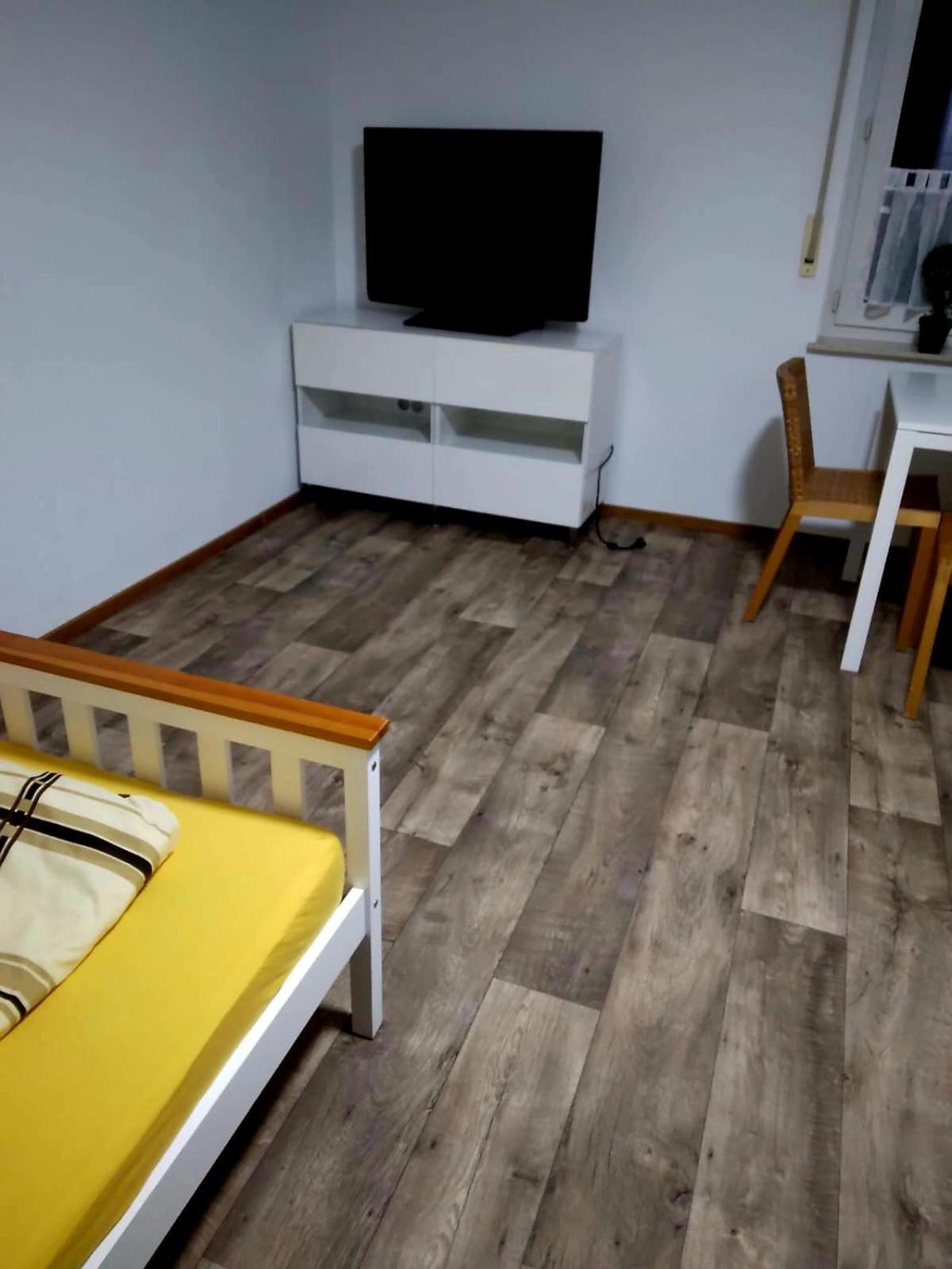 Ferien- Oder Monteurwohnung Stadtnah! Бад-Эйнхаузен Экстерьер фото